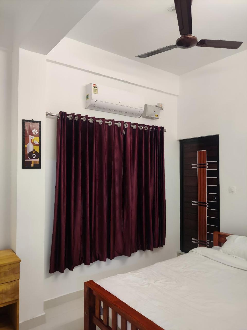 Spacious 2Bhk Near Airport Kochi Esterno foto